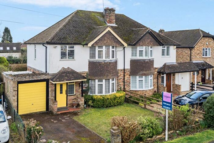 3 Bedroom Semi Detached House For Sale In Nortoft Road, Chalfont St Peter, SL9