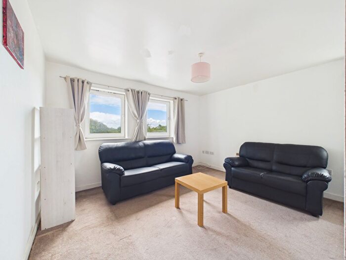 2 Bedroom Flat To Rent In Upper Parliament St, L8