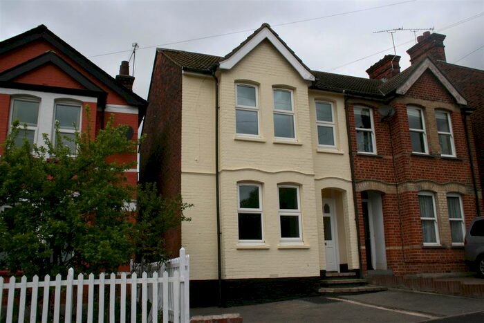1 Bedroom Flat To Rent In Rose Valley, Brentwood, CM14