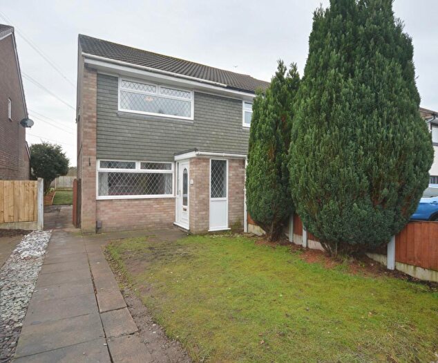 2 Bedroom Semi Detached House To Rent In Peregrine Road, Stockport, SK2