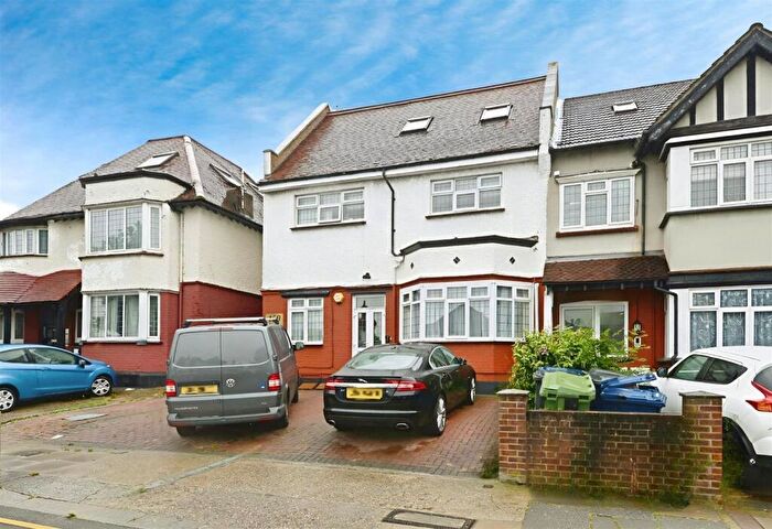 1 Bedroom Flat To Rent In Audley Road, London, NW4