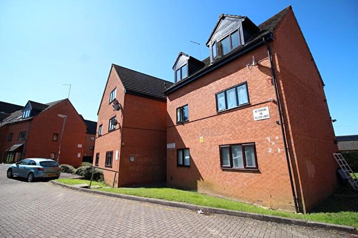 1 Bedroom Flat To Rent In Highgrove Court, Rushden, NN10