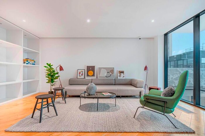 1 Bedroom Flat To Rent In Highgate Hill, London, N19