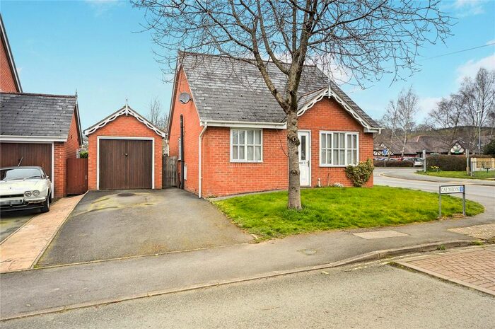 2 Bedroom Bungalow For Sale In Cae Melyn, Tregynon, Newtown, Powys, SY16