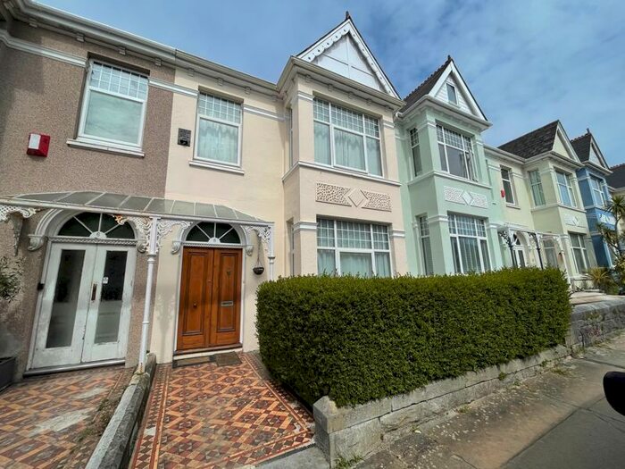 3 Bedroom Property To Rent In Short Park Road, Plymouth, Devon, PL3