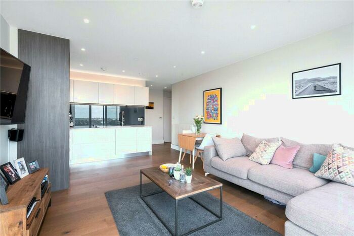 1 Bedroom Apartment To Rent In Hopgood Tower, Kidbrooke Village, Pegler Square, SE3