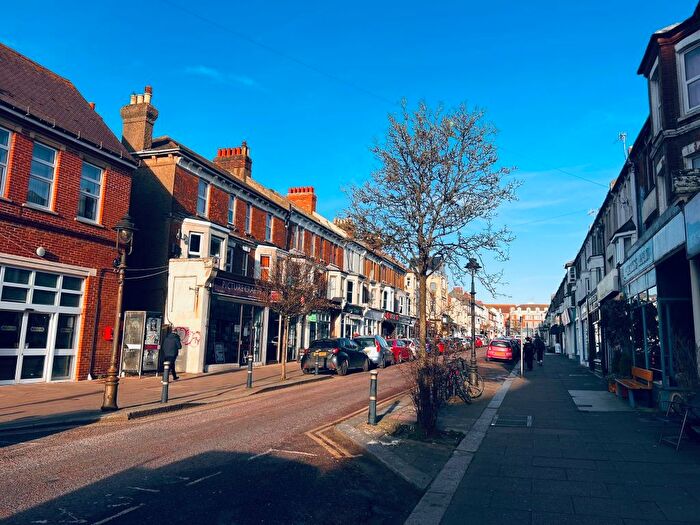 2 Bedroom Flat To Rent In Western Road, Bexhill-On-Sea, TN40