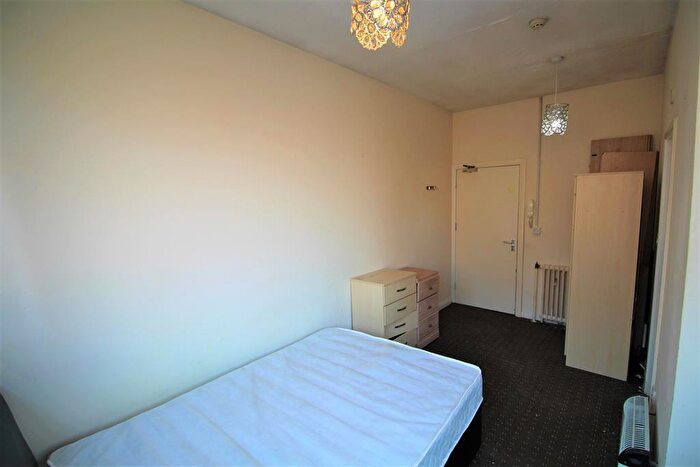 1 Bedroom Flat To Rent In Mitford Street, Stretford, Manchester, M32