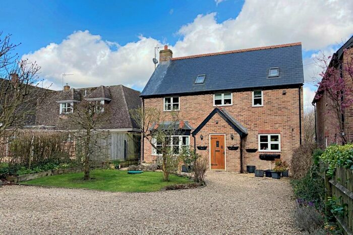 3 Bedroom Detached House For Sale In Gussage St Michael, BH21