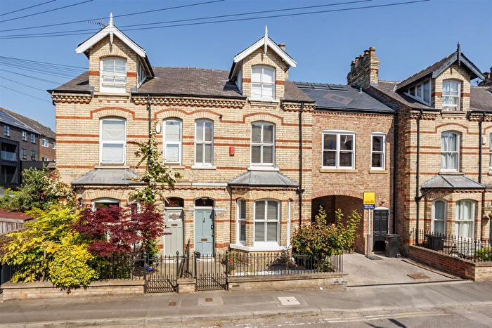3 Bedroom Terraced House For Sale In Howard Street, York, YO10