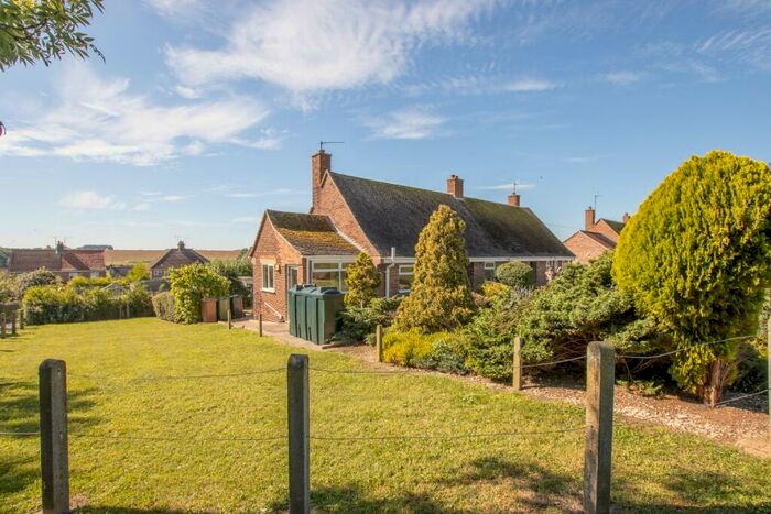 2 Bedroom Semi-Detached Bungalow For Sale In Parkside, Sedgeford, PE36