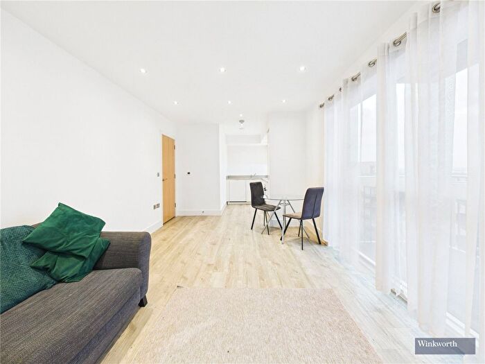 1 Bedroom Flat For Sale In Lyon Road, Harrow, HA1