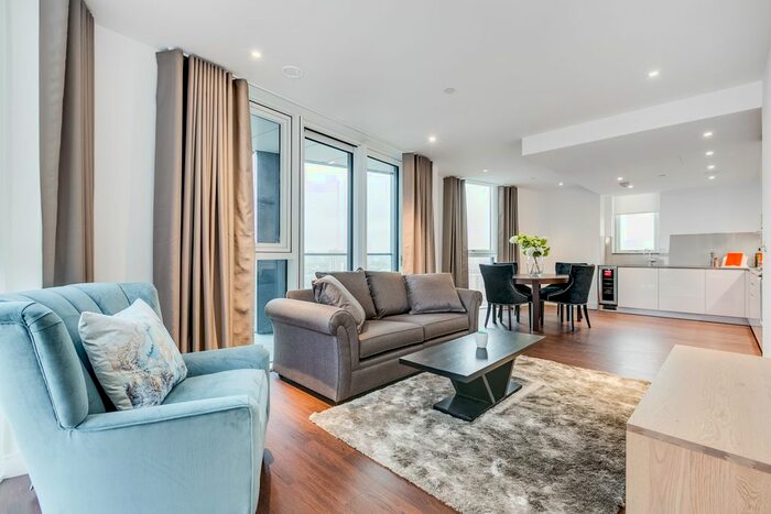 1 Bedroom Flat To Rent In Wandsworth Road, London, SW8