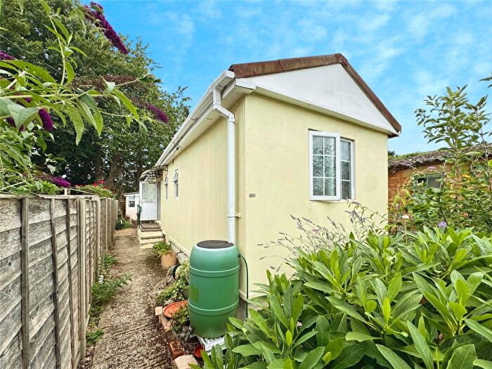 1 Bedroom Detached House For Sale In Wiremead Lane, East Cholderton, Andover, Hampshire, SP11