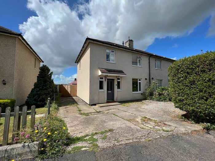 3 Bedroom Property To Rent In Coronation Road, Frome, Somerset, BA11