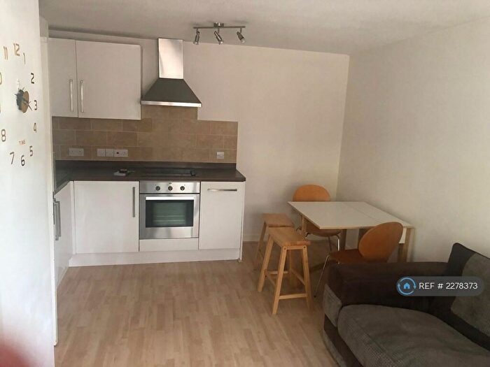 2 Bedroom Flat To Rent In Station Parade, Virginia Water, GU25