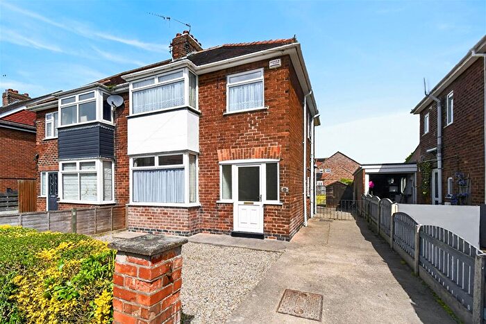 3 Bedroom Semi Detached House For Sale In Eastfield Avenue, Haxby, YO32