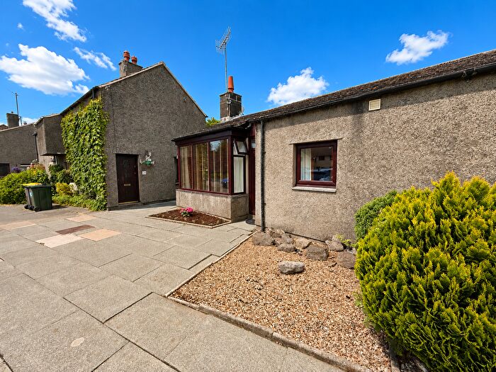 2 Bedroom Bungalow For Sale In Wennington Road, Wray, Lancaster, LA2