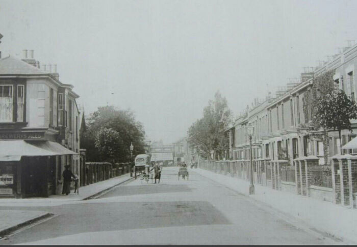 3 Bedroom Terraced House To Rent In Duncan Road, Southsea, PO5