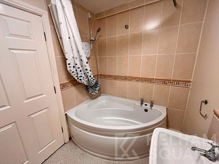 2 Bedroom Apartment To Rent In Baxter Mews, Sheffield, S6