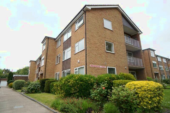 2 Bedroom Flat To Rent In Village Road, Enfield, EN1