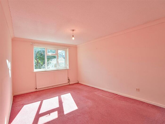 2 Bedroom Detached Bungalow For Sale In Barley View, Wigginton, York, YO32