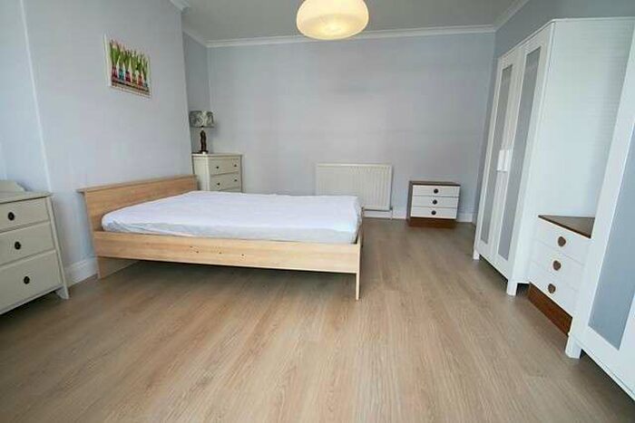 2 Bedroom Apartment To Rent In Simonside Terrace, Heaton, NE6