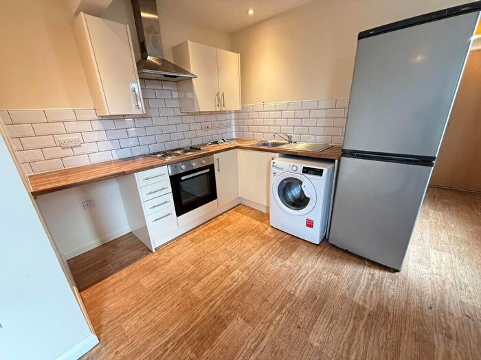 1 Bedroom Apartment To Rent In Gordon Street, Northampton, NN2