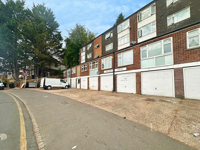1 Bedroom Flat To Rent In Meyrick Avenue, Luton, Bedfordshire, LU1