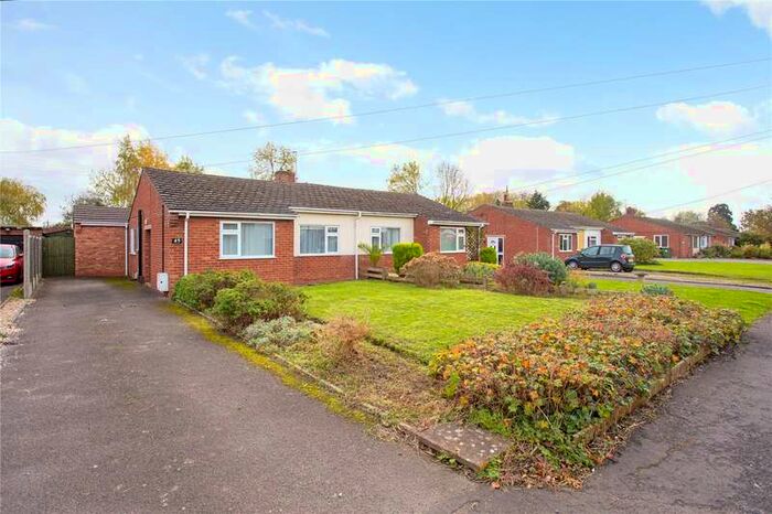 2 Bedroom Semi-Detached Bungalow For Sale In Stratford Road, Honeybourne, Evesham, Worcestershire, WR11