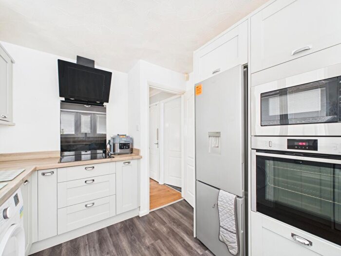 2 Bedroom Detached Bungalow For Sale In Queensferry Gardens, Allenton, DE24