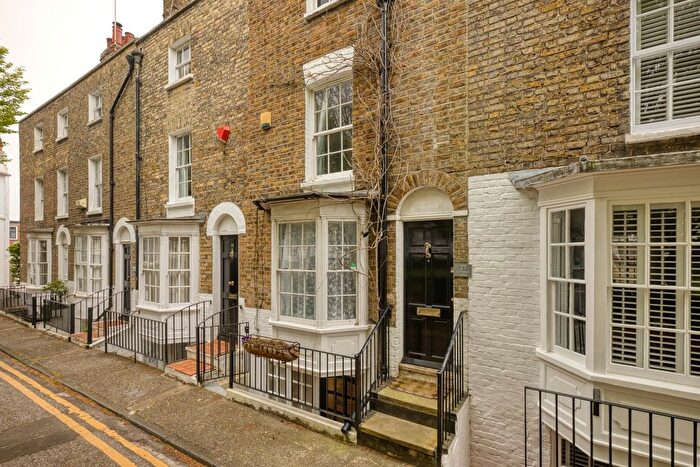 3 Bedroom Terraced House For Sale In Liverpool Lawn, Ramsgate, Kent, CT11