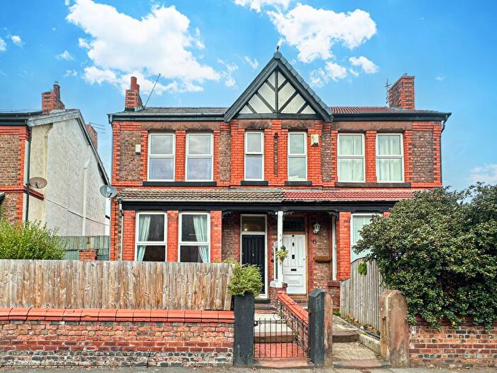 3 Bedroom Semi-Detached House For Sale In Grange Mount, Prenton, Wirral, CH43