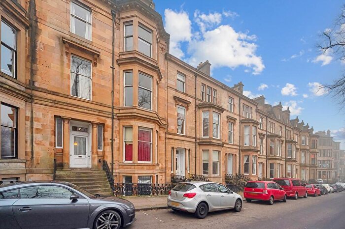 2 Bedroom Flat To Rent In Athole Gardens, Top Floor Flat, Dowanhill, Glasgow, G12