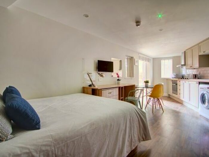 Studio To Rent In Peel Street, Nottingham, NG1