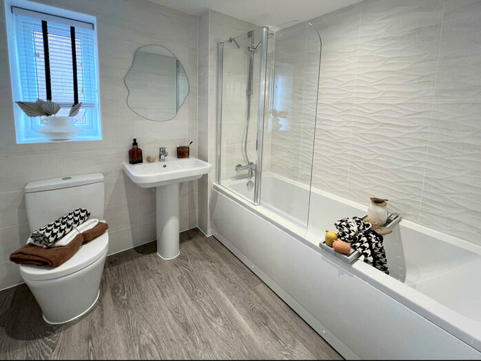 4 Bedroom Detached House For Sale In Shandon Leys Off Bromham Road Bedford Bedfordshire, MK40