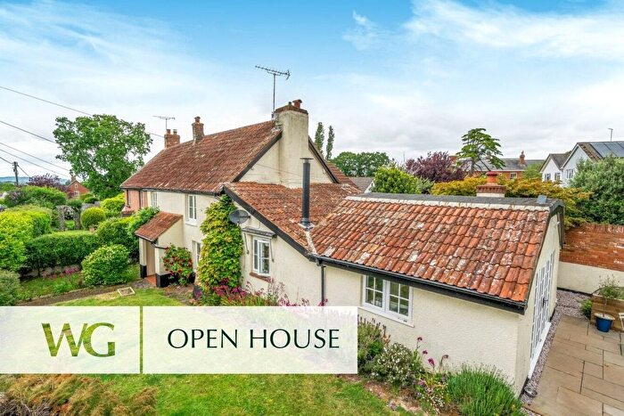 4 Bedroom Cottage For Sale In Woodbury, Devon, EX5