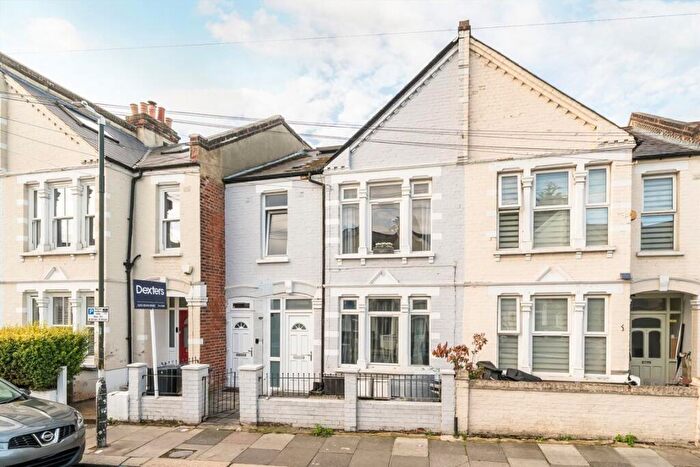 2 Bedroom Flat For Sale In Ashbourne Road, Tooting, CR4