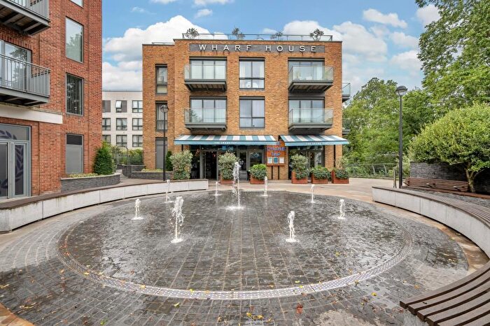 1 Bedroom Flat To Rent In Brewery Lane, Twickenham, TW1