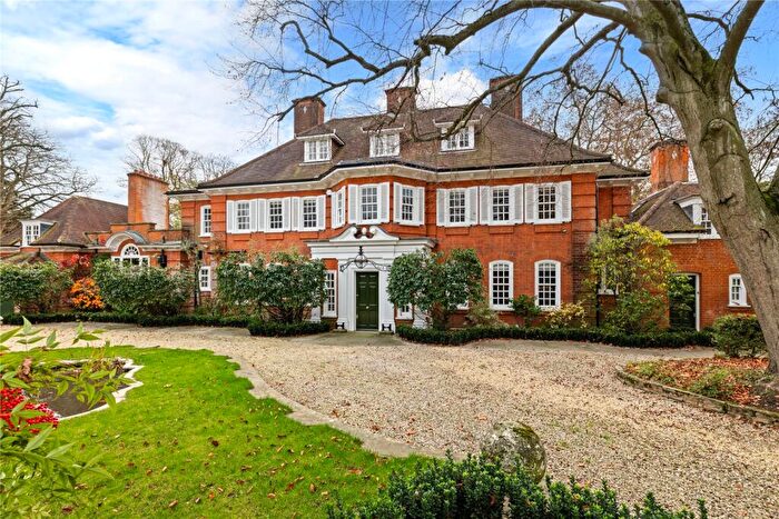 9 Bedroom Detached House To Rent In George Road, Coombe, Kingston Upon Thames, KT2