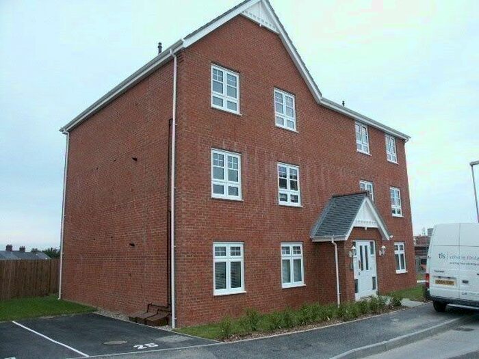 2 Bedroom Flat To Rent In Galloway Road, Bill Quay NE10