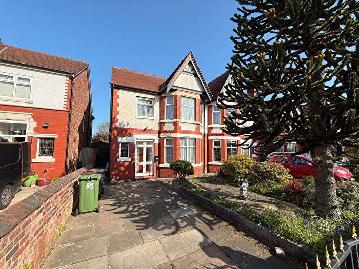 4 Bedroom Semi Detached House For Sale In Norwood Crescent Southport, PR9