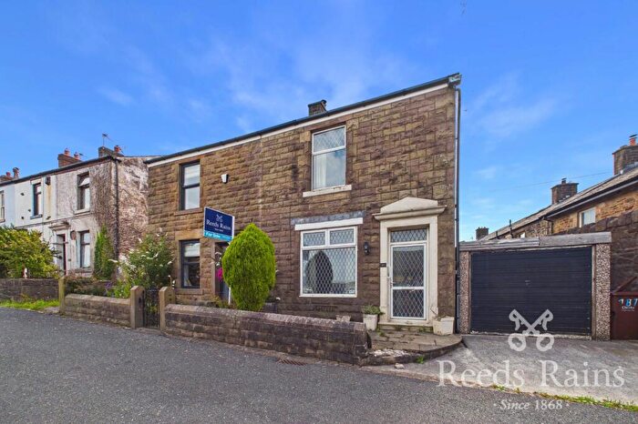 2 Bedroom Semi-Detached House For Sale In Babylon Lane, Heath Charnock, Chorley, Lancashire, PR6
