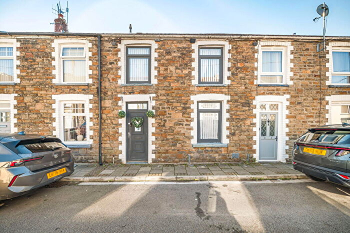 3 Bedroom Terraced House For Sale In Lee Street, Pontypridd, CF37