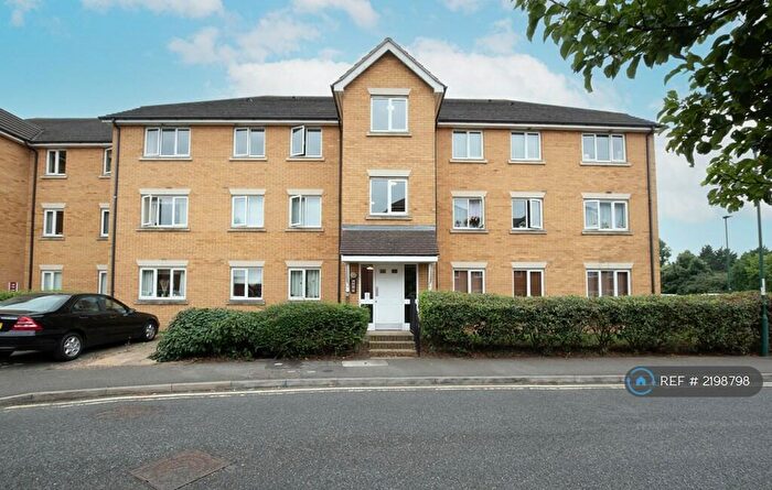 2 Bedroom Flat To Rent In Fellowes Road, Peterborough, PE2