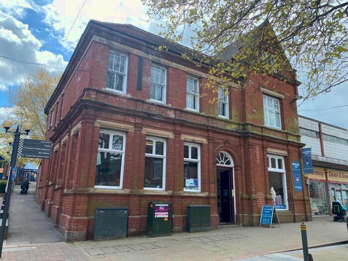 Studio To Rent In High Street, Swadlincote, Derbyshire, DE11