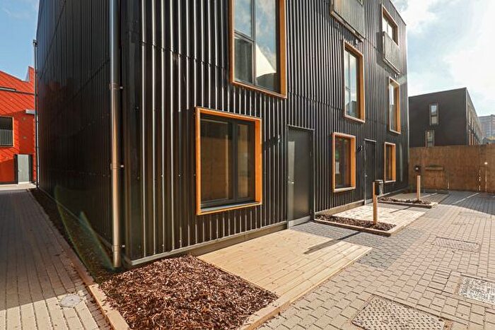 2 Bedroom Semi-Detached House To Rent In Makers Place, Sheffield, S3