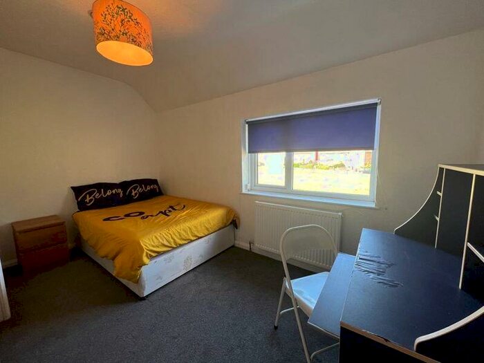 5 Bedroom Terraced House To Rent In The Avenue, Brighton, BN2