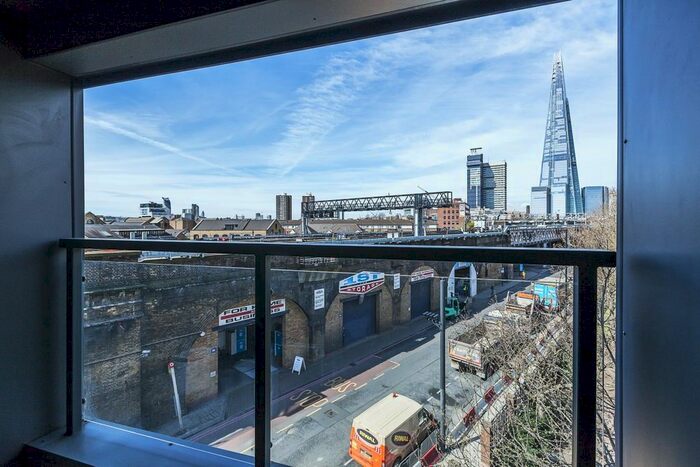 2 Bedroom Flat To Rent In Tower Bridge Road, London, SE1