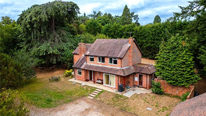 4 Bedroom Detached House For Sale In Frilsham, Yattendon, Thatcham, Berkshire, RG18